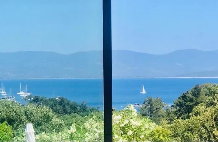 ヴィラ De Charme Et 5 Mn A Pied カンポモロ